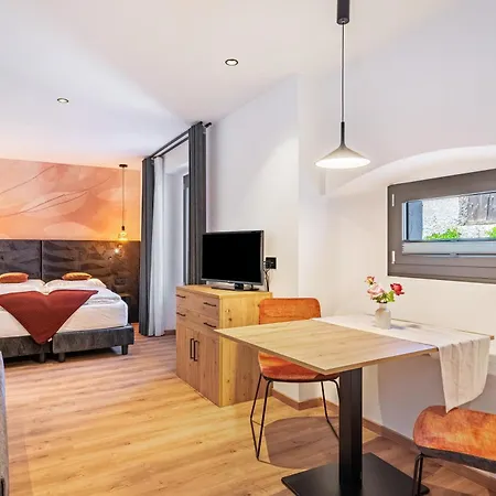 Apartment Thanhammer Porphyr Terlano